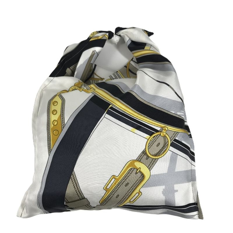 Hermes Handbag Tiash Furoshiki PM Silk White