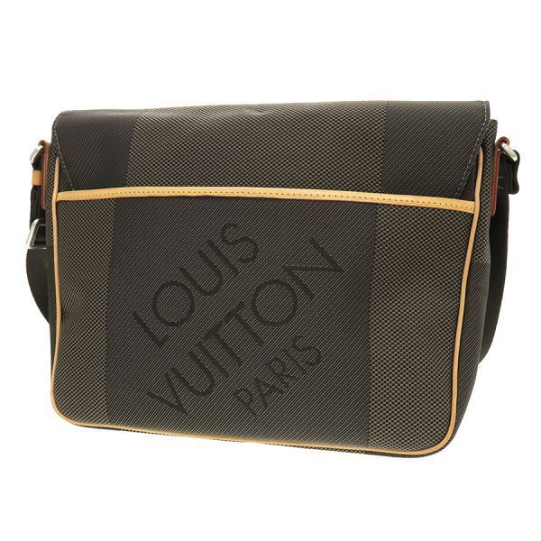 Louis Vuitton Damier Geant Petit Messager Shoulder Bag