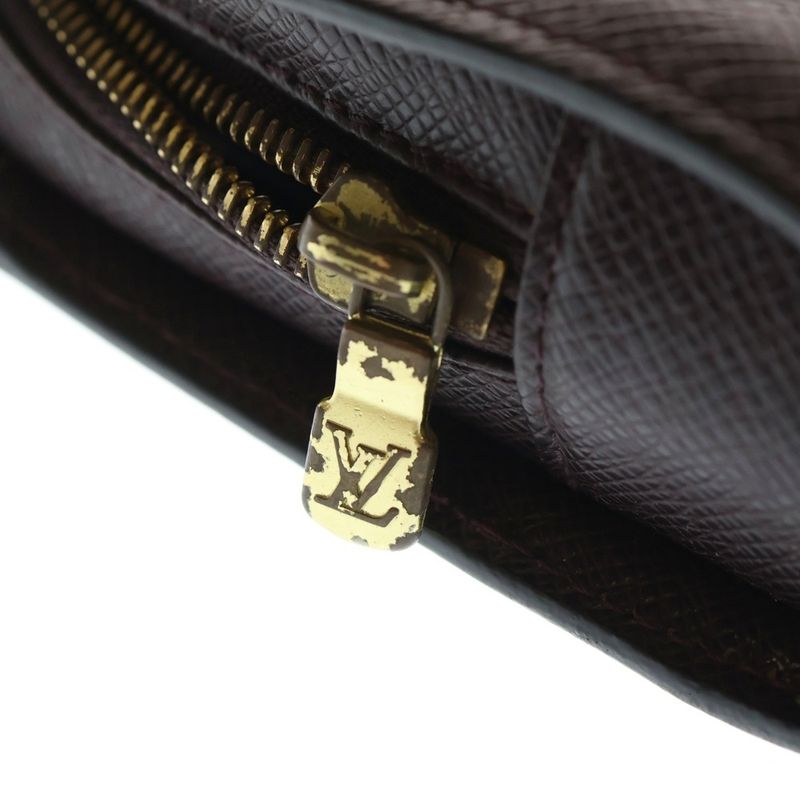 Louis Vuitton Taiga Baikal Grizzly Gold Leather Clutch Brown