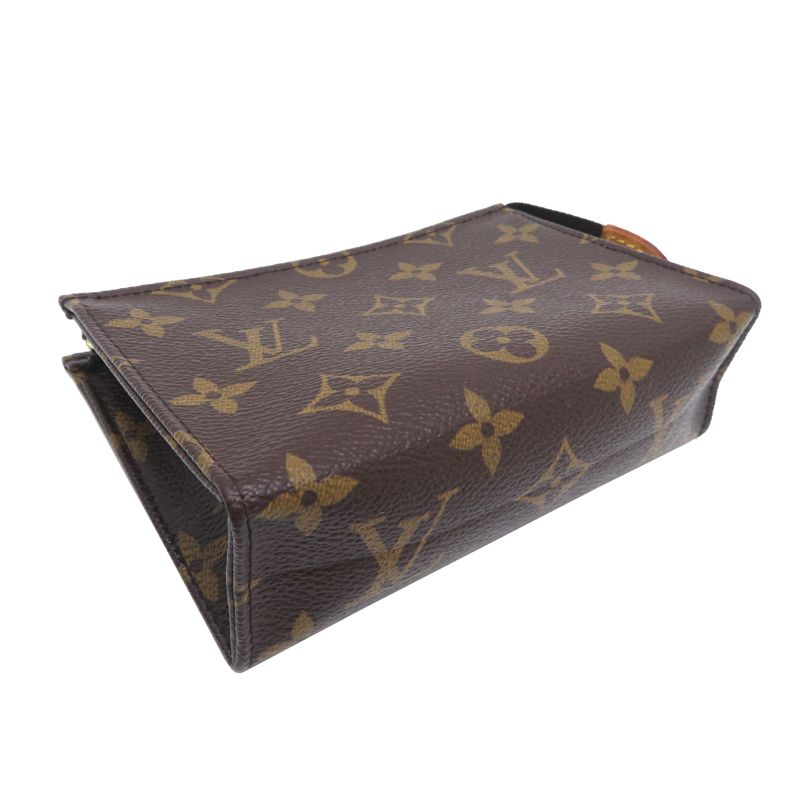 Louis Vuitton Pouch Leather Brown