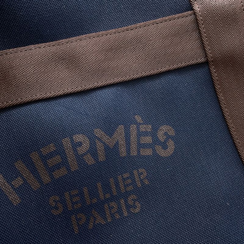 Hermes Sac de Pansage Groom Navy Blue 2-Way Pouch