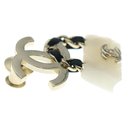 Chanel CC Logo Quilted Bag Brooch White Gold