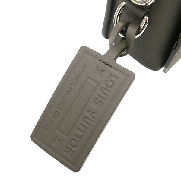 Louis Vuitton Aerogram Fastline Wearable Wallet Khaki Comment