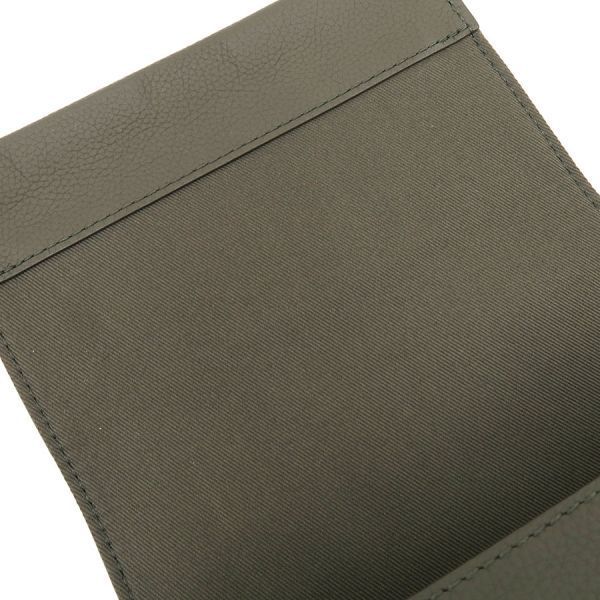 Louis Vuitton Aerogram Fastline Wearable Wallet Khaki Comment