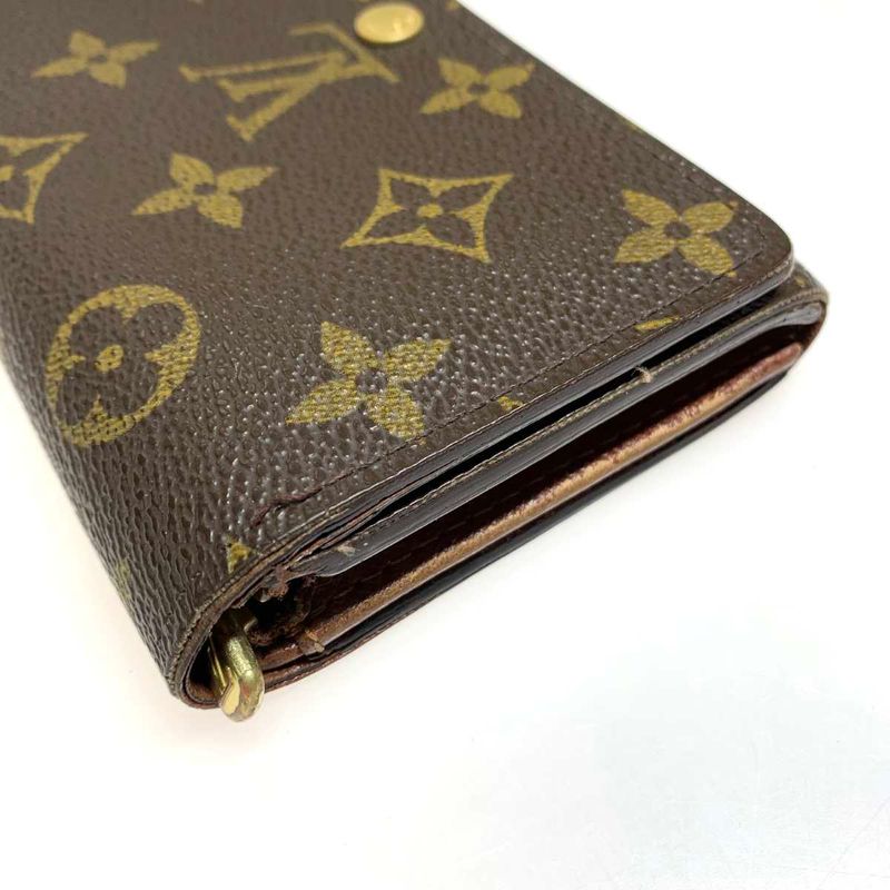 Louis Vuitton Bifold Wallet