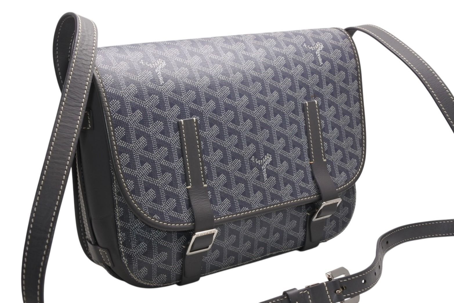 Goyard Belvedere MM Shoulder Bag Gray Leather Silver Herringbone Pattern — view 3