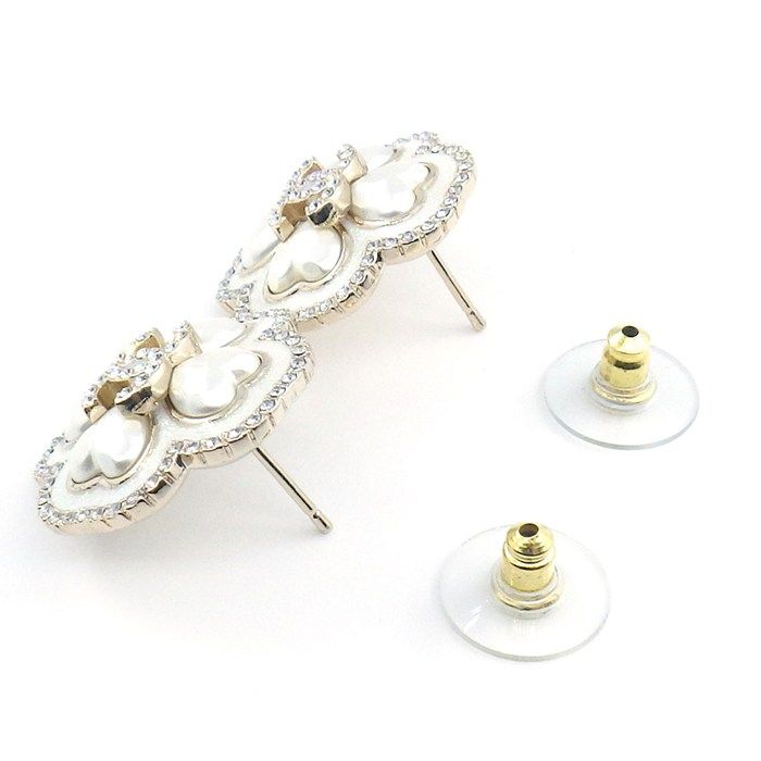 Chanel Earrings CC Logo Clover Motif a Imitation Pearl