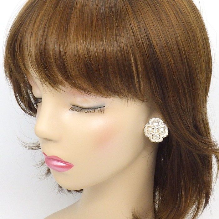 Chanel Earrings CC Logo Clover Motif a Imitation Pearl