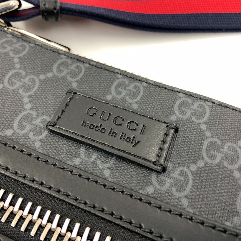 Gucci GG Supreme Small Messenger Bag Black