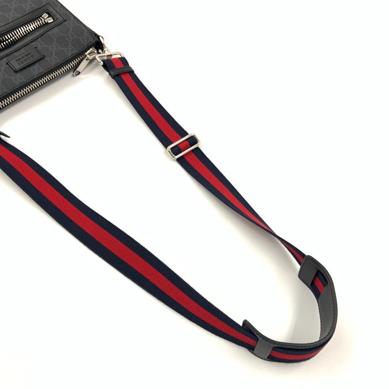 Gucci GG Supreme Small Messenger Bag Black