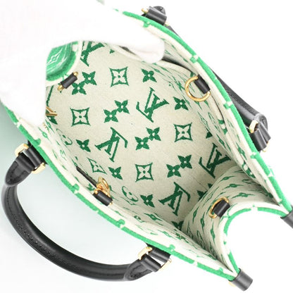 Louis Vuitton Handbag on the Go PM