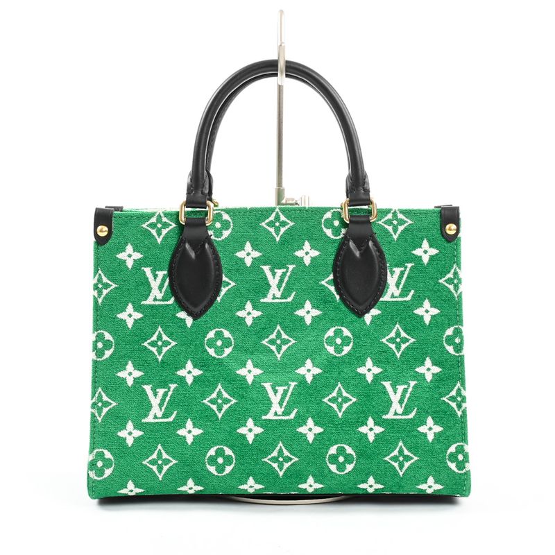 Louis Vuitton Handbag on the Go PM