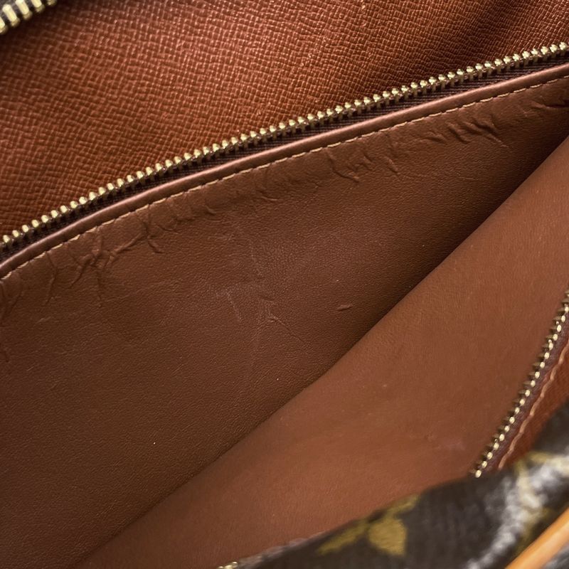 Louis Vuitton Nile Crossbody Shoulder Bag Monogram Brown