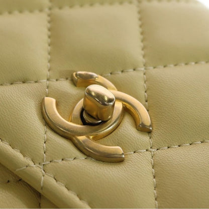 Chanel CC Logo Quilted Phone Shoulder Mini Bag Chain Lastomachtostomacherotic