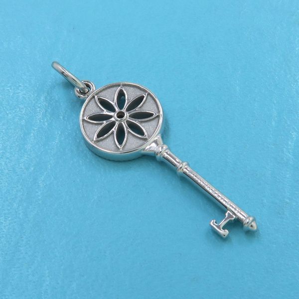 Tiffany & Co Daisy Key Charm Pink Saffiano