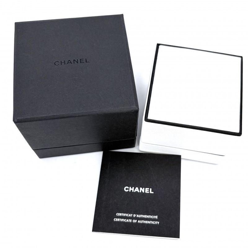 Chanel Necklace Aja Star Camellia Collection CC Logo Flower Motif