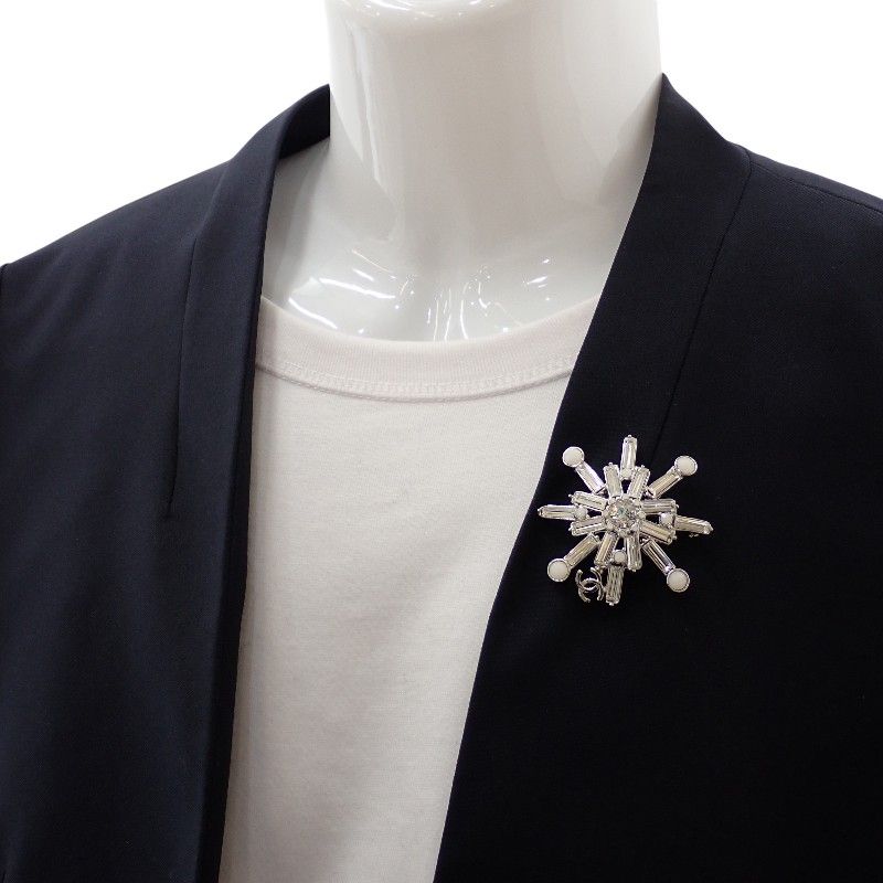Chanel Snow Star Brooch Metal Silver