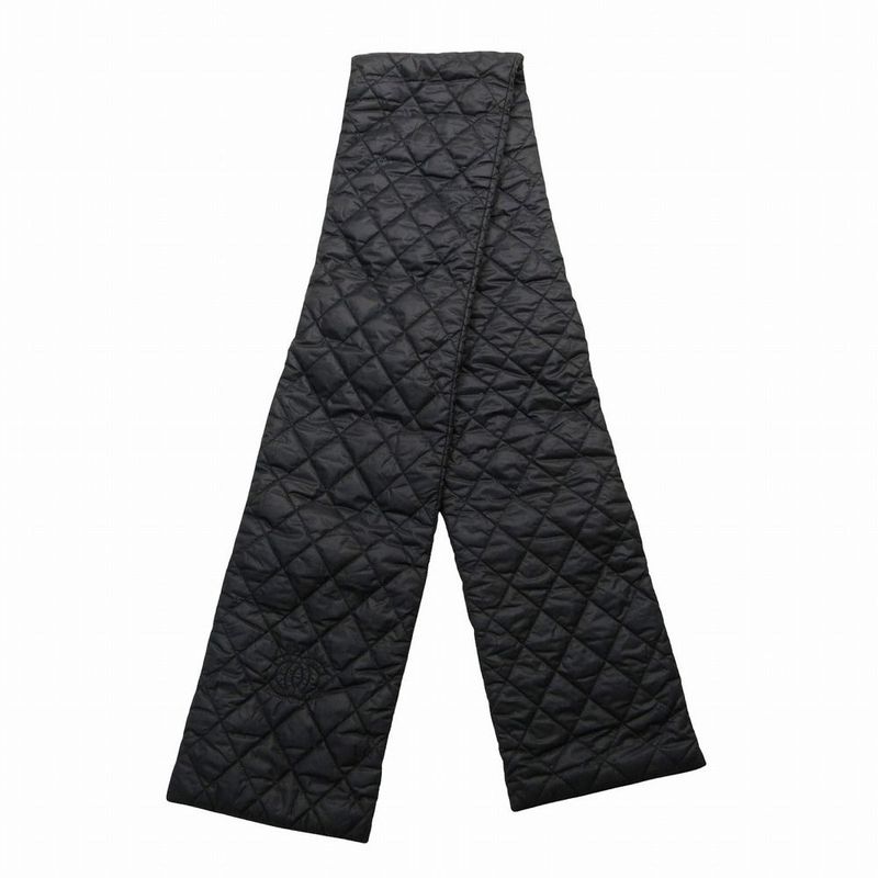 Chanel CC Logo Quilted Patted Scarf Black