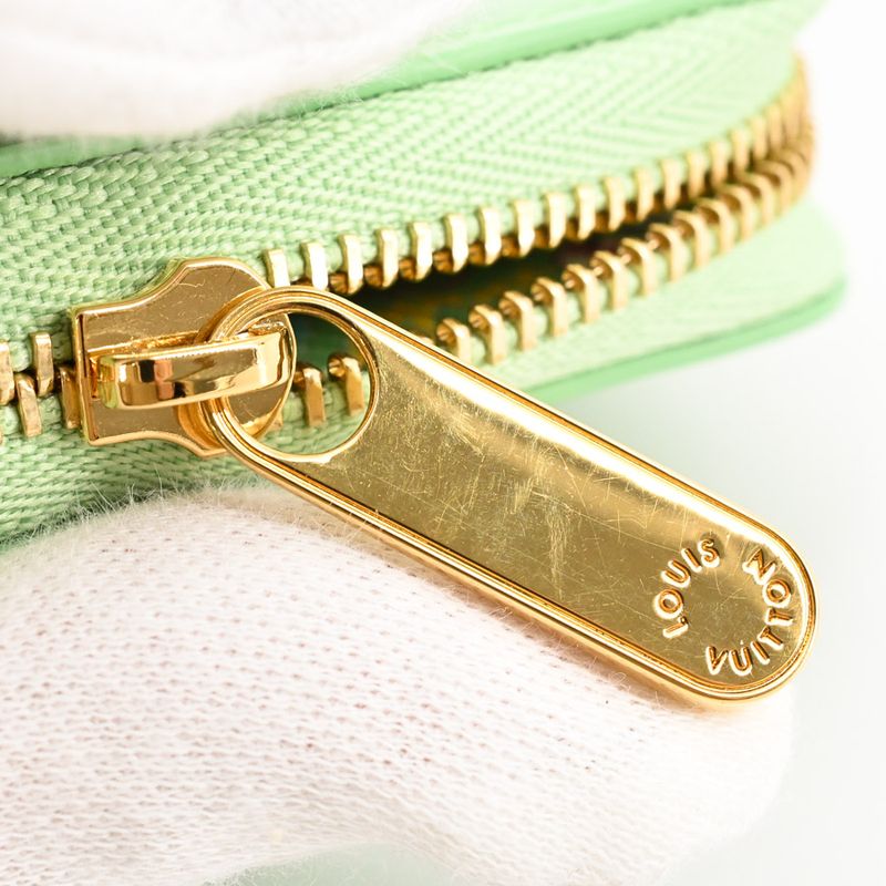 Louis Vuitton Coin Case Zippy Purse Green Gami Apple