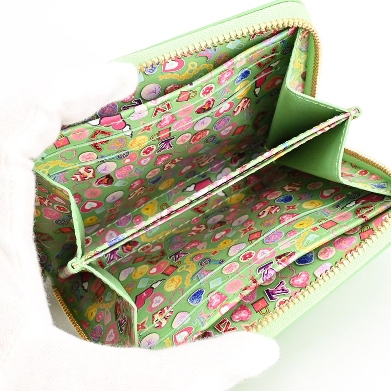 Louis Vuitton Coin Case Zippy Purse Green Gami Apple