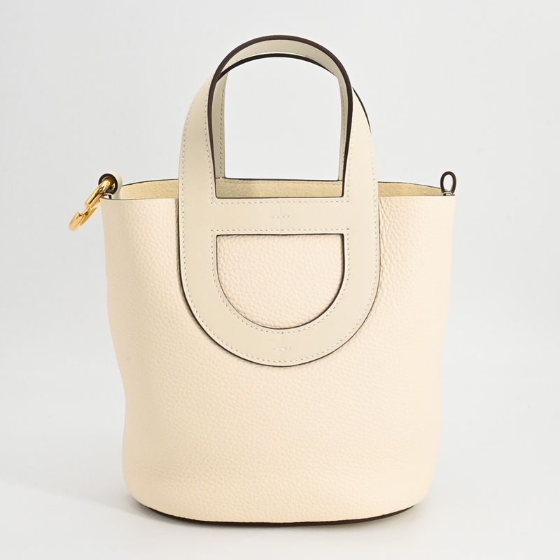 Hermes Handbag in the Loop 18 Nata