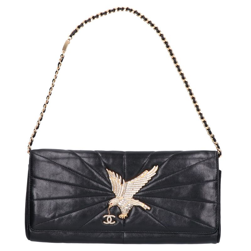 Chanel Collection Lambskin Eagle Chain Clutch ) Black