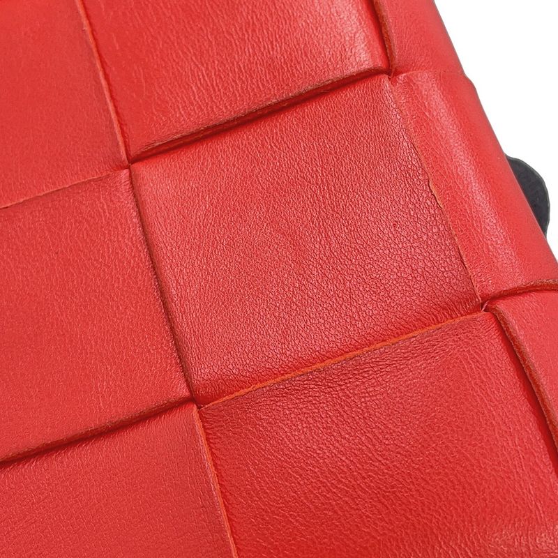 Bottega Veneta Bifold Wallet Cassette Leather