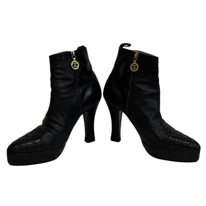 Chanel Short Boots Leather , Wrinkles Fluffing