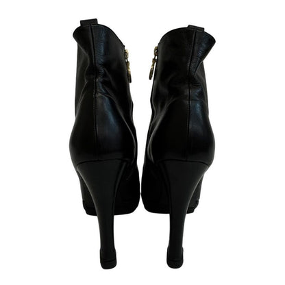 Chanel Short Boots Leather , Wrinkles Fluffing