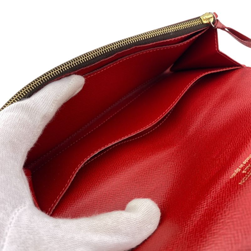 Louis Vuitton Portefeuille Kaisa Wallet