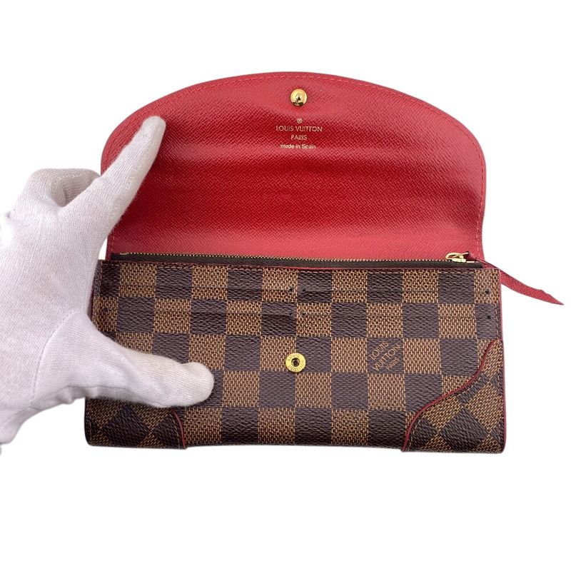 Louis Vuitton Portefeuille Kaisa Wallet