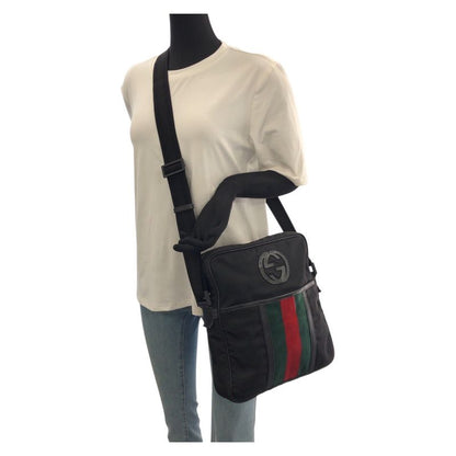 Gucci Sherry Shoulder Bag