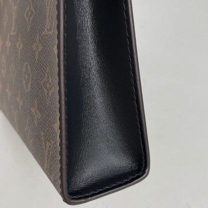 Louis Vuitton Gaston Wearable Wallet 2-Way Shoulder Bag Second Monogram