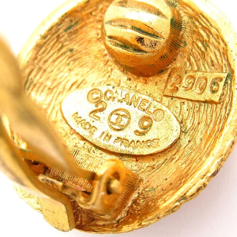 Chanel Earrings Gold