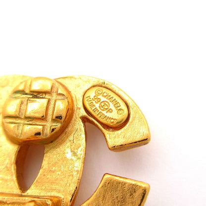Chanel Earrings Gold