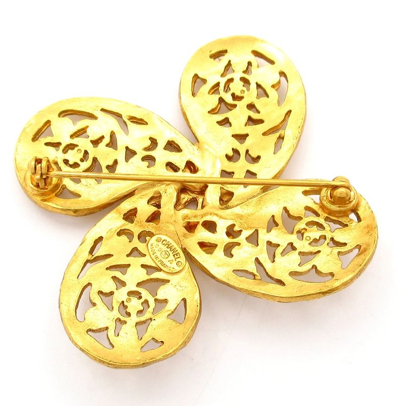 Chanel Brooch Gold Flower