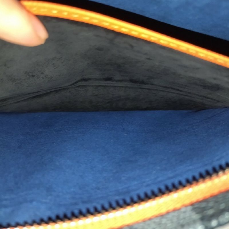 Louis Vuitton Pochette Voyage MM Epi Damier Graphite Clutch