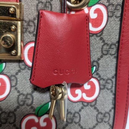 Gucci GG Supreme Apple Padlock Chain Shoulder Bag