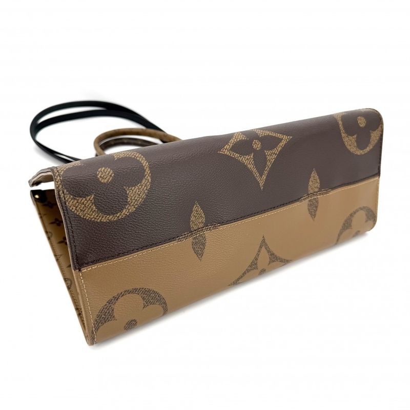 Louis Vuitton 2-Way on the Go MM Tote
