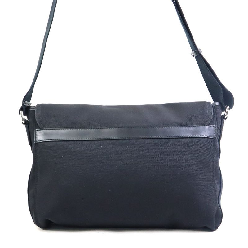Gucci Shoulder Bag Leather