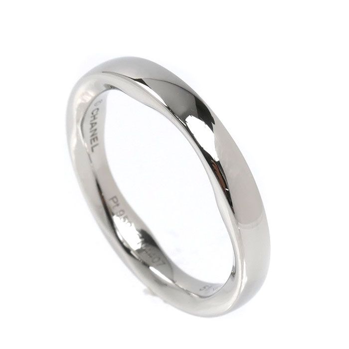 Chanel Camellia Collection Ring 51