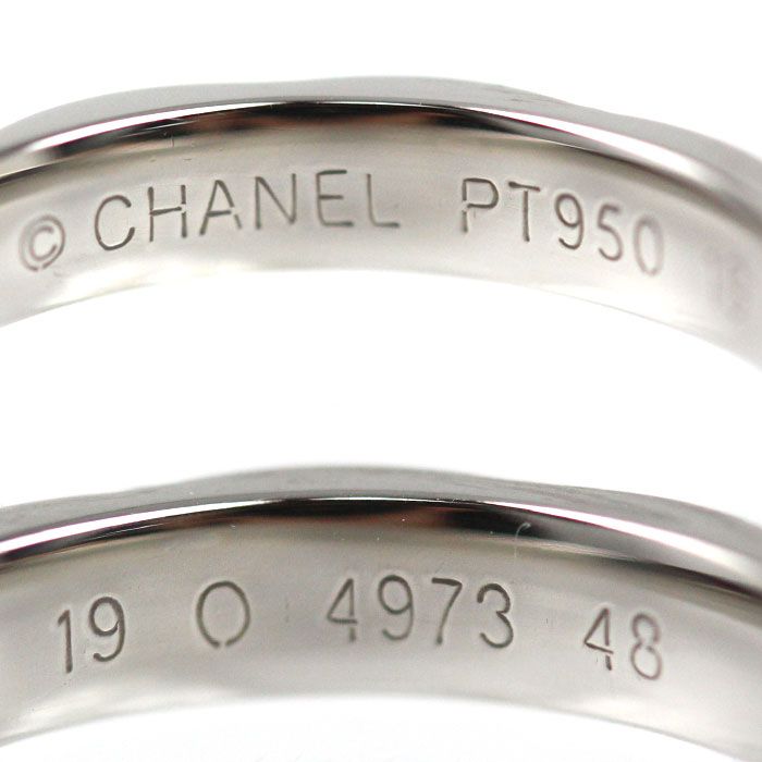Chanel Quilted Diamond Ring 48