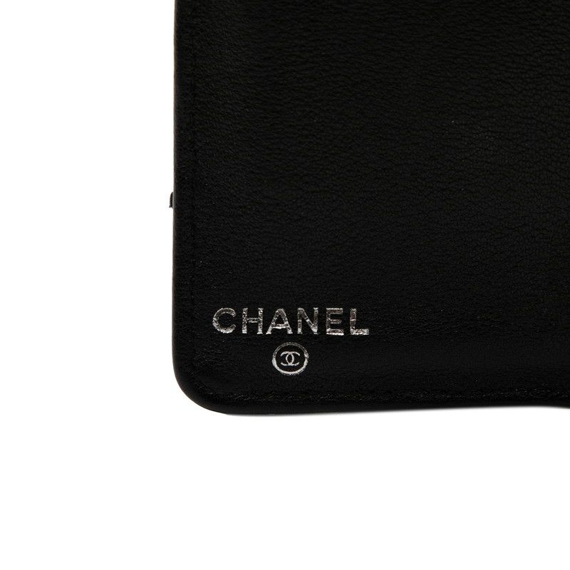 Chanel Stitch CC Logo Bifold Wallet Black Lambskin