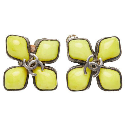 Chanel CC Logo Vintage Flower Motif Silver Yellow Metal Enamel Ring