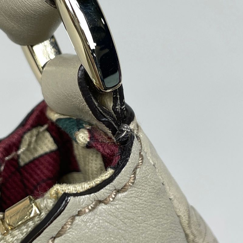 Gucci Guccissima Shoulder Bag Abbey Leather