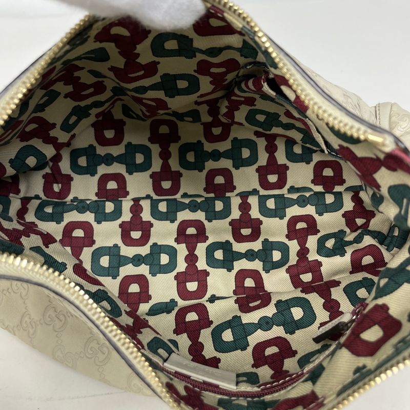 Gucci Guccissima Shoulder Bag Abbey Leather