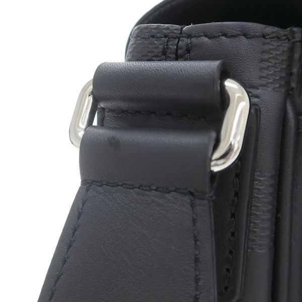 Louis Vuitton Damier Infini District PM