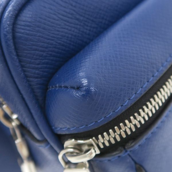 Louis Vuitton Taiga Bum Bag Outdoor