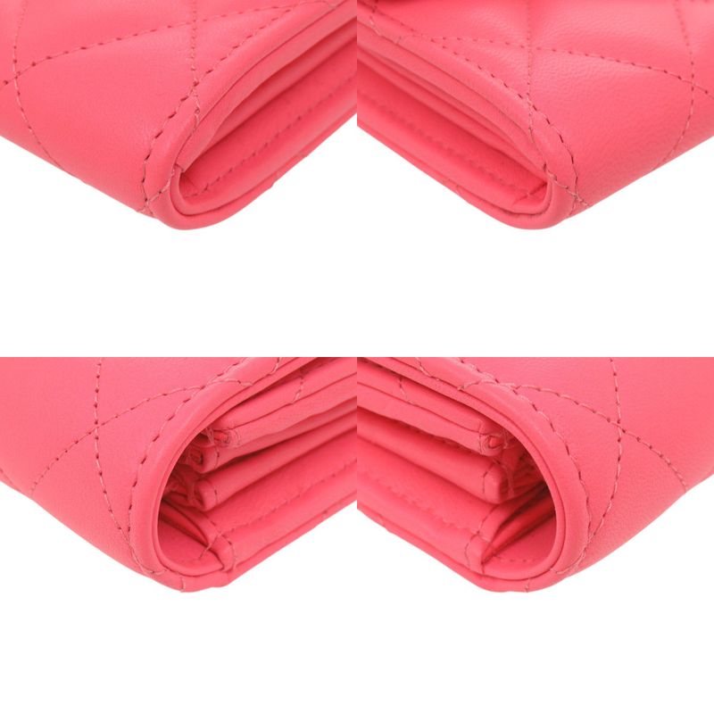 Chanel Star CC Logo Quilted Lambskin Pink Wallet