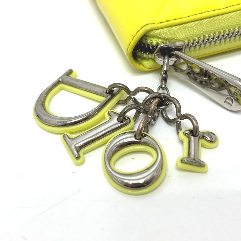Dior Wallet Cannage Enamel Neon Yellow Neon Yellow- X